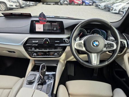 2018 BMW 5-Series - photo 5