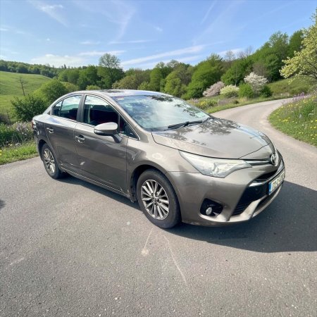 2017 Toyota Avensis - photo 4
