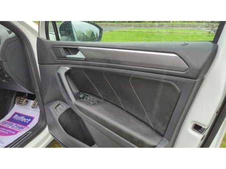 2024 Volkswagen Tiguan - photo 22