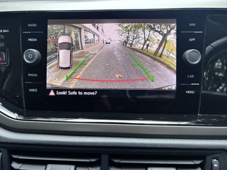 2020 Volkswagen Polo - photo 9
