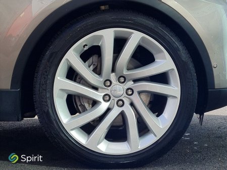 2023 Land Rover Discovery - photo 9
