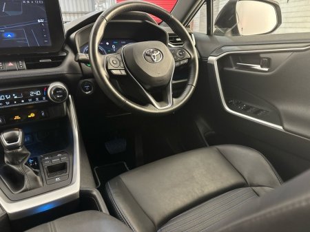 2023 Toyota RAV4 - photo 9