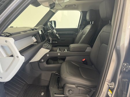 2022 Land Rover Defender - photo 7