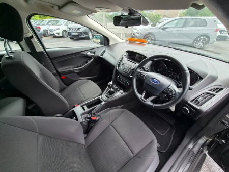2015 Ford Focus - photo 8