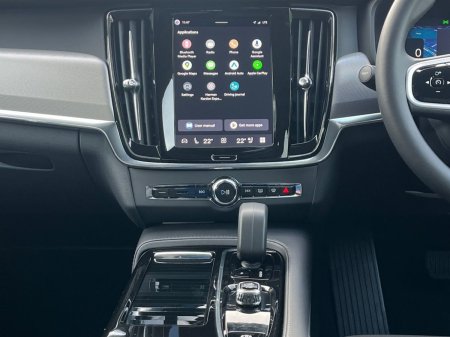 2026 Volvo V90 - photo 24