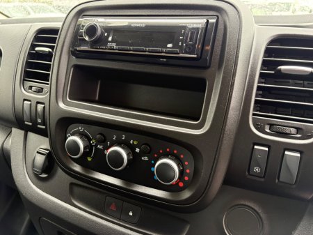 2021 Renault Trafic - photo 13