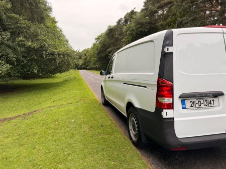 2021 Mercedes-Benz Vito - photo 35