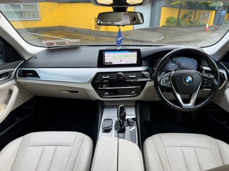 2018 BMW 5-Series - photo 9