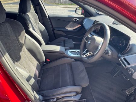 2026 BMW 1-Series - photo 13