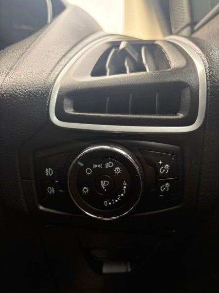 2014 Ford Focus - photo 12