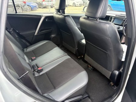 2016 Toyota RAV4 - photo 9