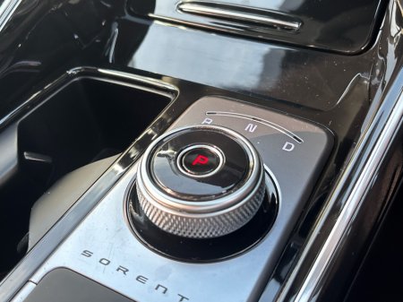 2023 Kia Sorento - photo 12