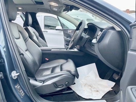 2024 Volvo XC60 - photo 5