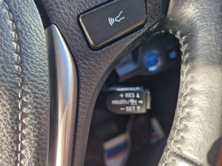 2018 Toyota RAV4 - photo 18