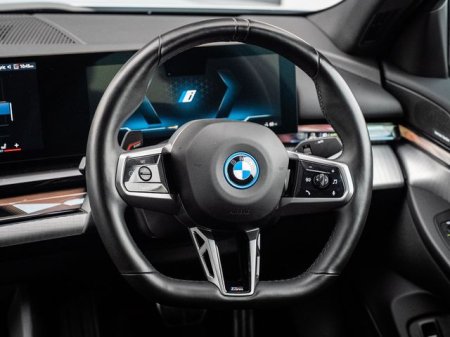 2024 BMW i5 - photo 16