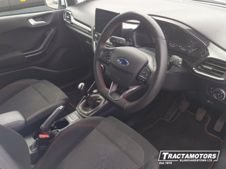 2021 Ford Fiesta - photo 7