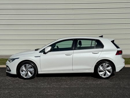 2020 Volkswagen Golf - photo 6