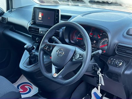 2022 Opel Combo - photo 10