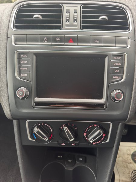 2016 Volkswagen Polo - photo 24