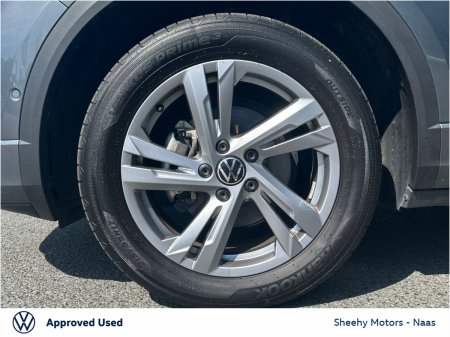 2025 Volkswagen T-Roc - photo 9