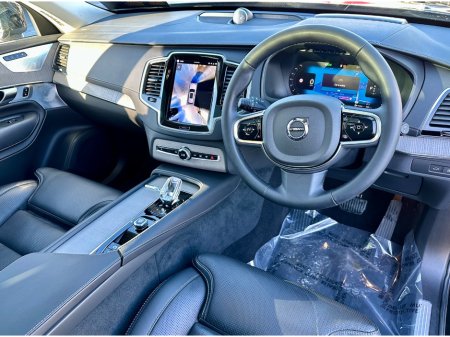 2024 Volvo XC90 - photo 10
