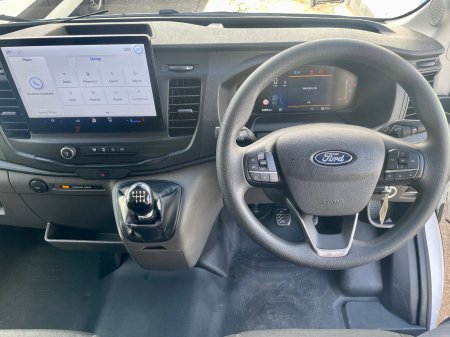 2025 Ford Transit - photo 6