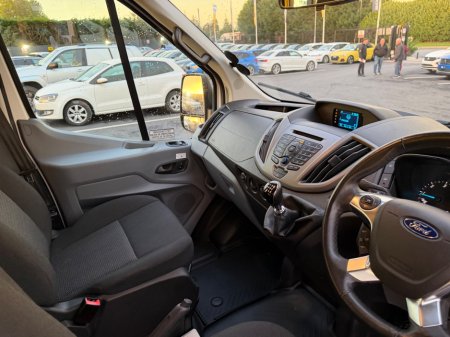 2017 Ford Transit - photo 15