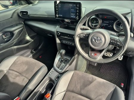 2023 Toyota Yaris Cross - photo 9