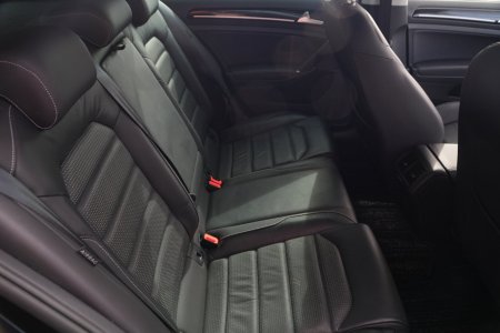 2018 Volkswagen Golf - photo 16