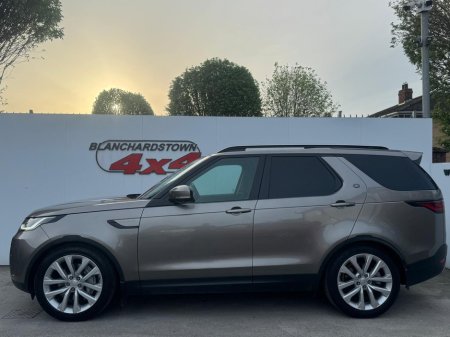 2022 Land Rover Discovery - photo 3