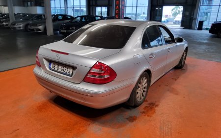 2006 Mercedes-Benz E-Class - photo 2