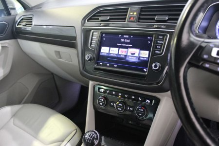2016 Volkswagen Tiguan - photo 19