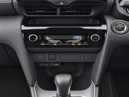 2026 Toyota Yaris Cross - photo 7