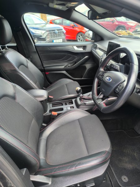 2019 Ford Focus - photo 6