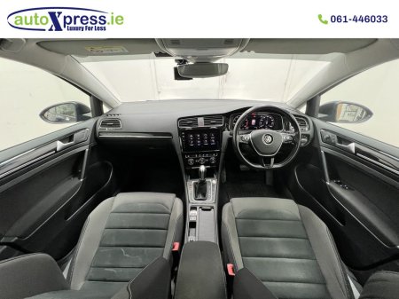 2019 Volkswagen Golf - photo 2