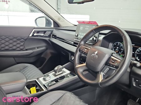 2023 Mitsubishi Outlander - photo 9