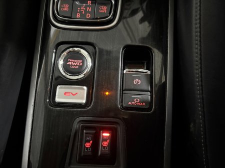 2018 Mitsubishi Outlander - photo 28