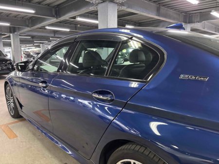 2018 BMW 5-Series - photo 2
