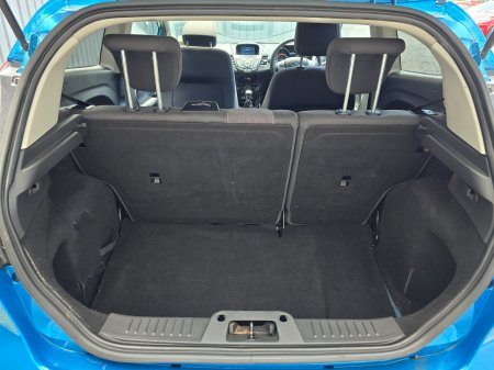 2016 Ford Fiesta - photo 21