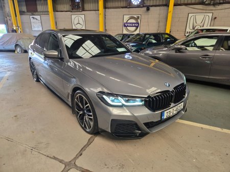 2023 BMW 5-Series G30 E XDRIVE M SPORT 4DR// SERIOUS SPEC SUNROOF//  XDRIVE // FULL BLACK PACK MSPORT// LOW MILEAGE EX