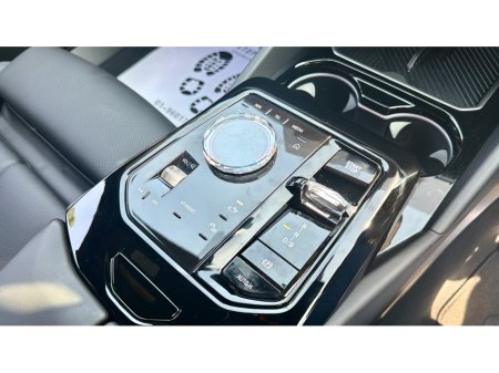 2025 BMW i5 - photo 41