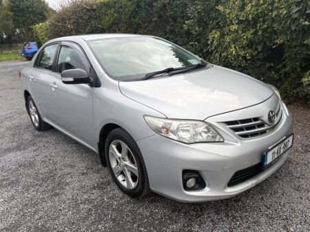 2011 Toyota Corolla - photo 2