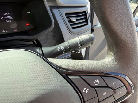 2025 Renault Trafic - photo 29