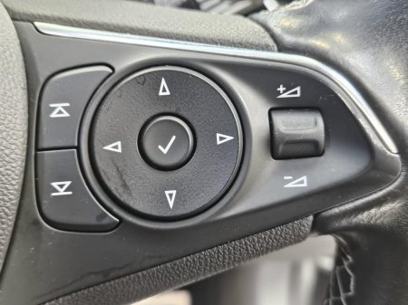2020 Opel Insignia - photo 10