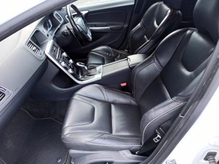 2016 Volvo V60 - photo 10