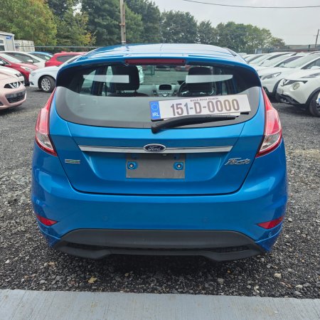 2015 Ford Fiesta - photo 8