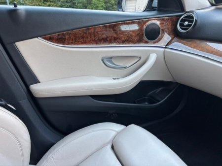 2018 Mercedes-Benz E-Class - photo 24