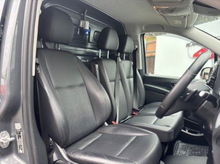 2023 Mercedes-Benz Vito - photo 31