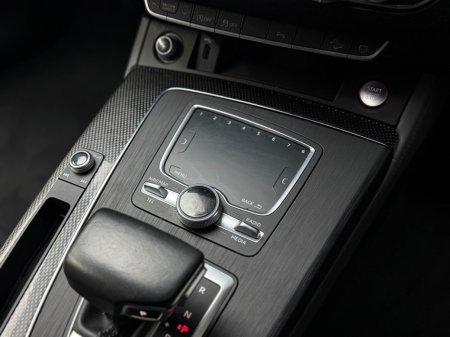 2020 Audi SQ5 - photo 21