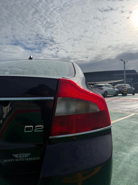 2012 Volvo 80 Series - photo 15